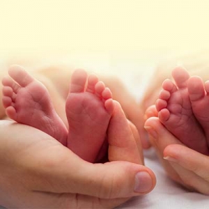胚胎要植入几颗好？植2颗生双胞胎最完美？